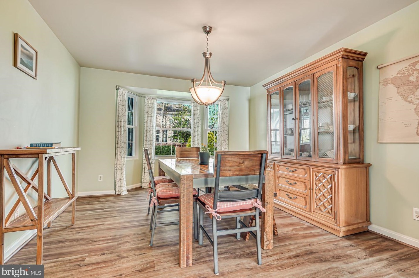 15792 Beau Ridge Dr, Woodbridge VA  22193-1028 exterior