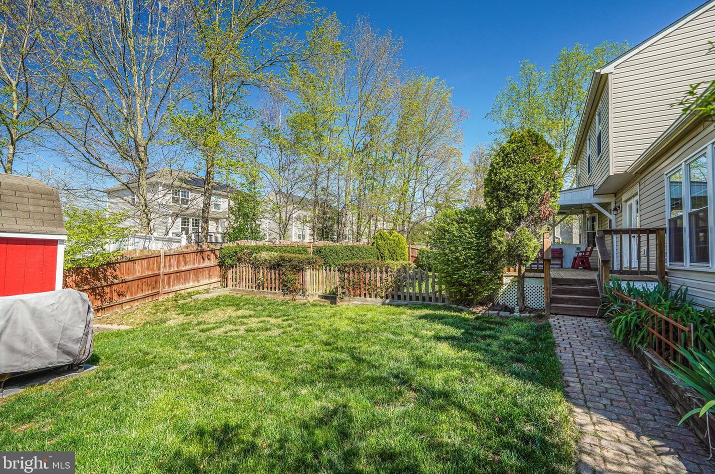 15792 Beau Ridge Dr, Woodbridge VA  22193-1028 exterior