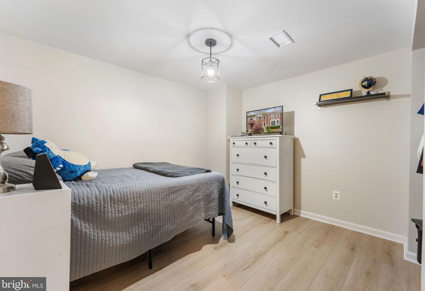 12365 Manchester Way, Woodbridge VA  22192-5178 exterior