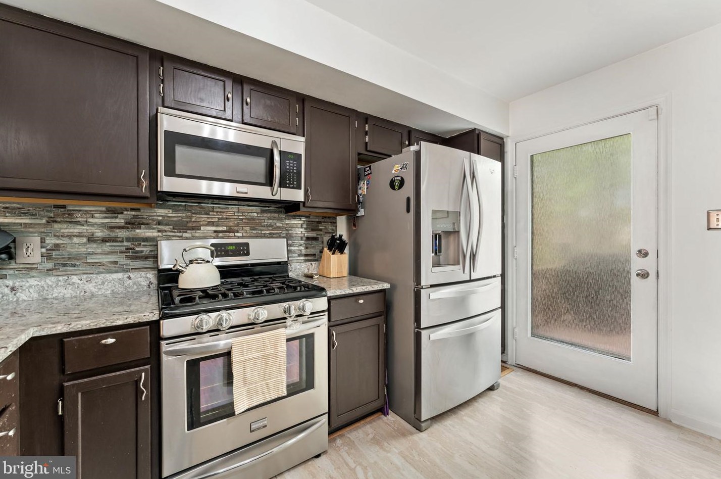 12365 Manchester Way, Woodbridge VA  22192-5178 exterior