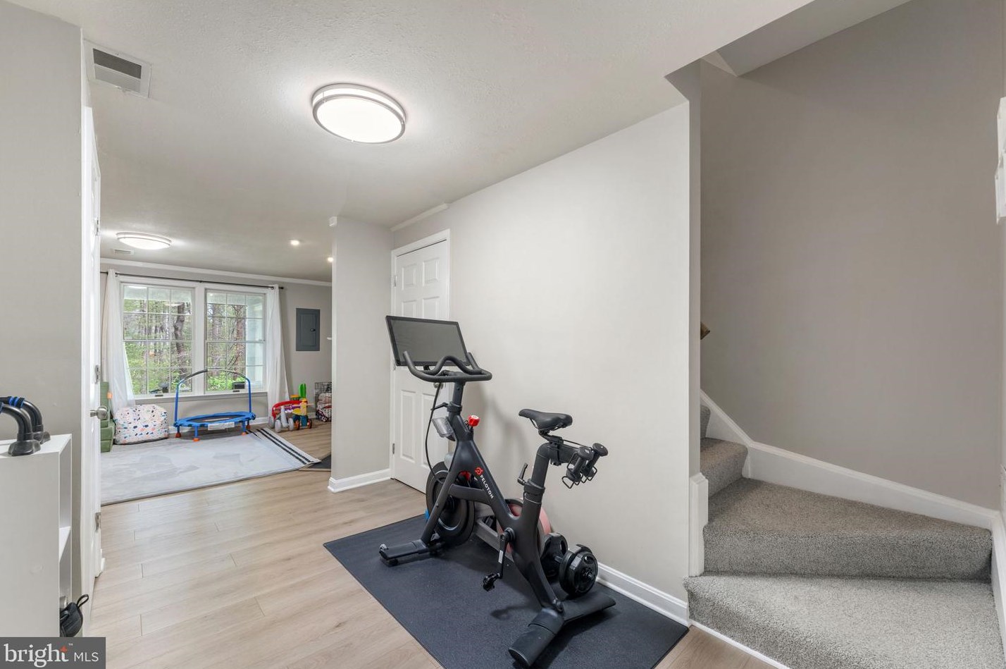 12365 Manchester Way, Woodbridge VA  22192-5178 exterior