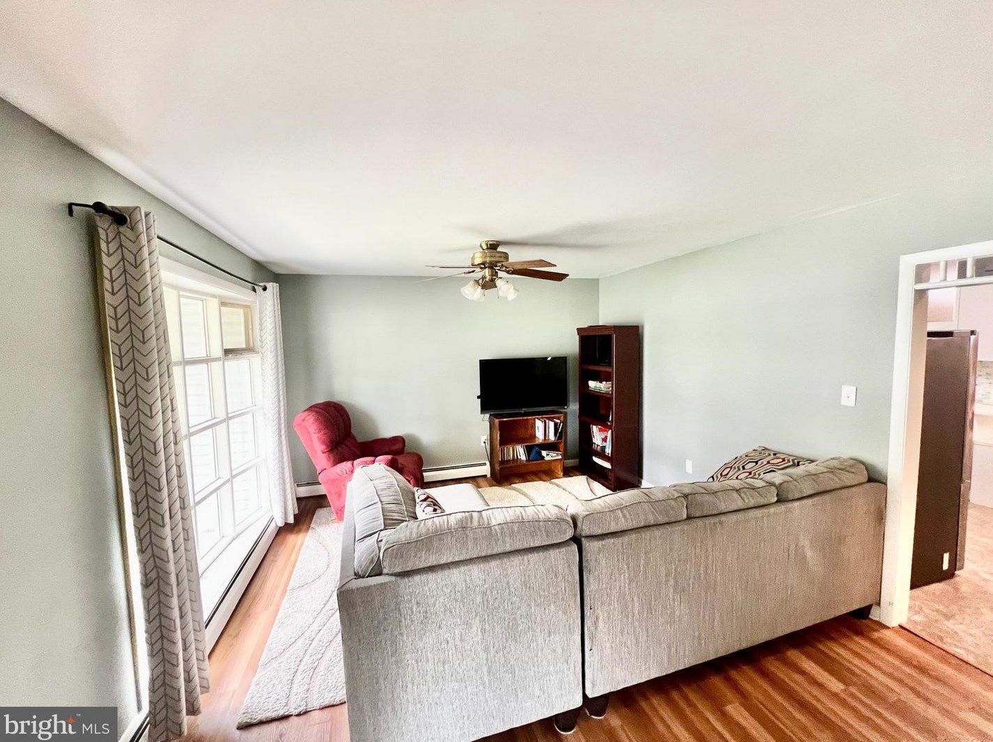 1421 California St, Woodbridge VA  22191-3501 exterior