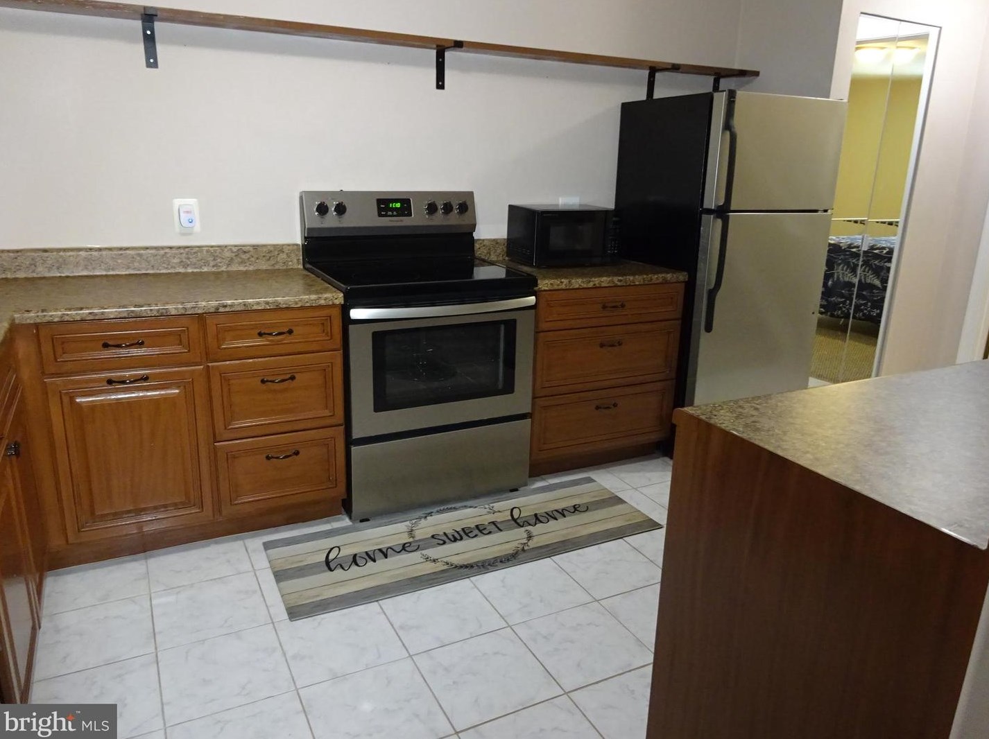 6601 Deep Hollow Ln, Manassas VA 20112-8620 exterior