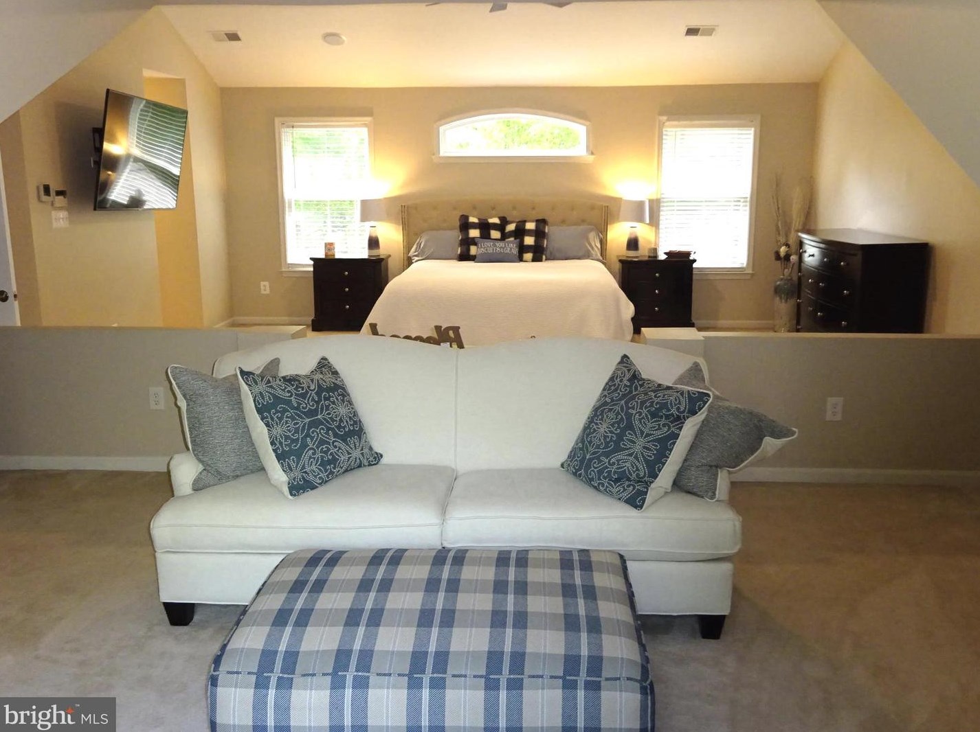 6601 Deep Hollow Ln, Manassas VA 20112-8620 exterior