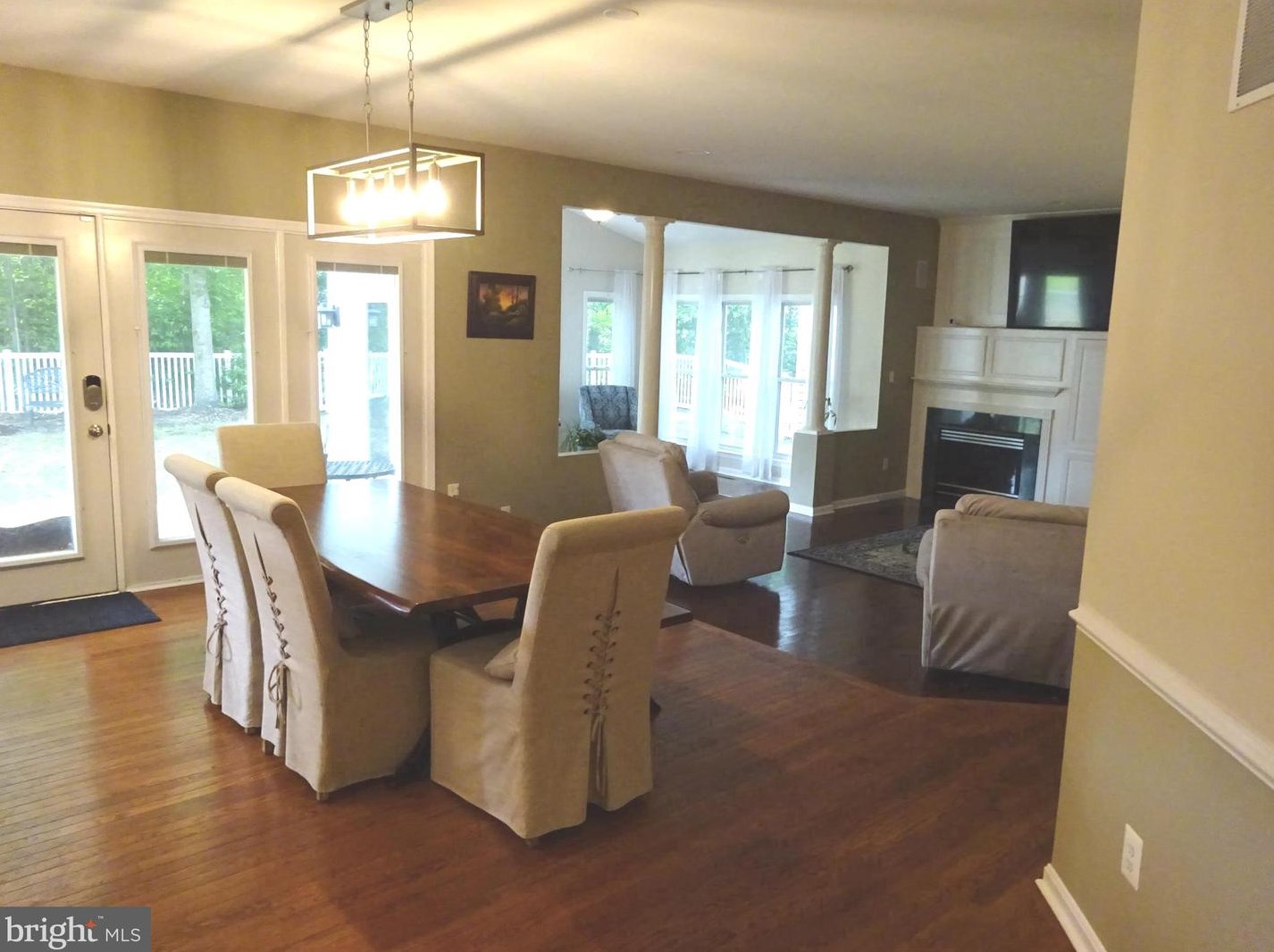 6601 Deep Hollow Ln, Manassas VA 20112-8620 exterior