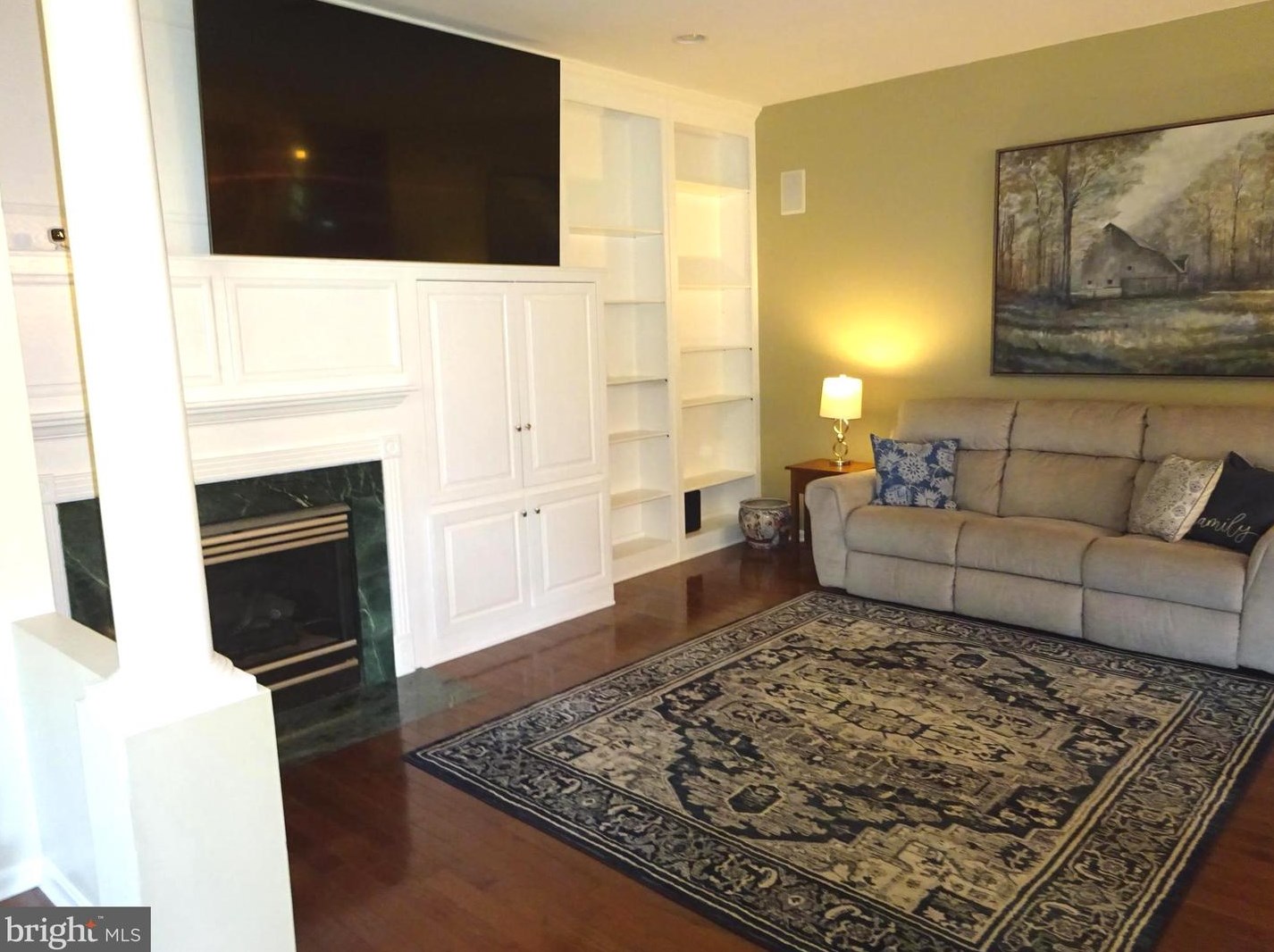 6601 Deep Hollow Ln, Manassas VA 20112-8620 exterior