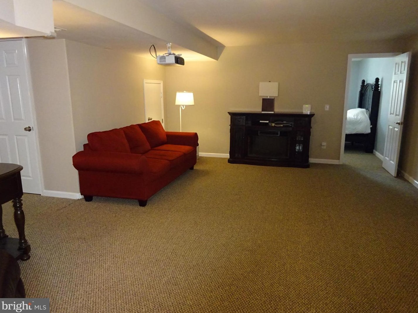 6601 Deep Hollow Ln, Manassas VA 20112-8620 exterior