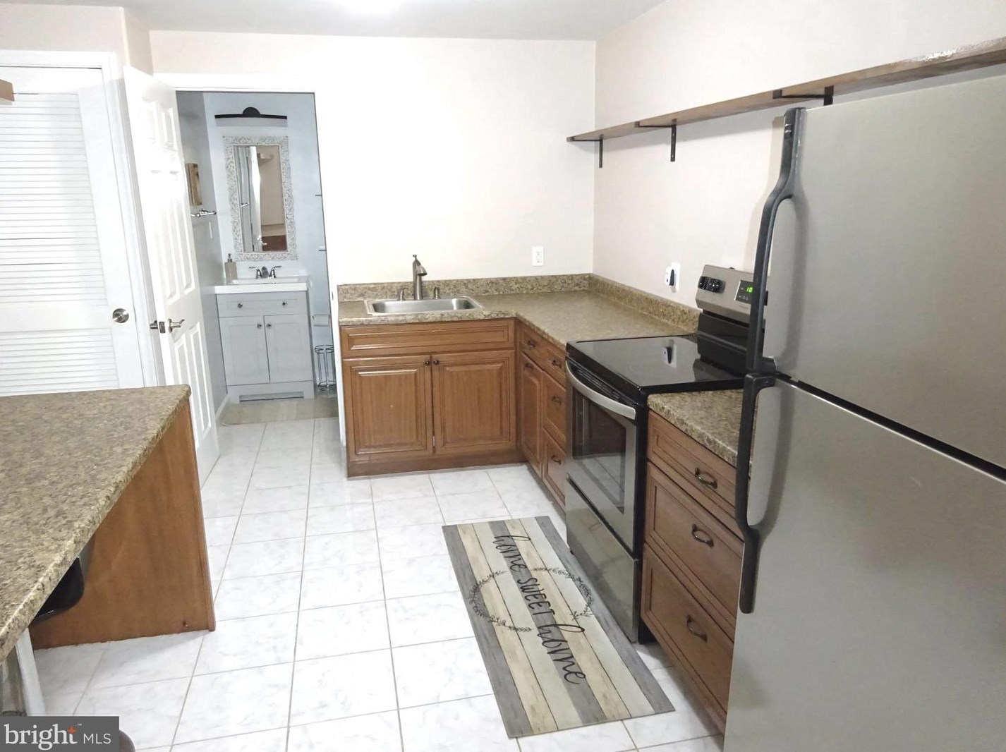 6601 Deep Hollow Ln, Manassas VA 20112-8620 exterior