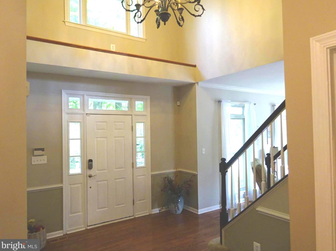 6601 Deep Hollow Ln, Manassas VA 20112-8620 exterior