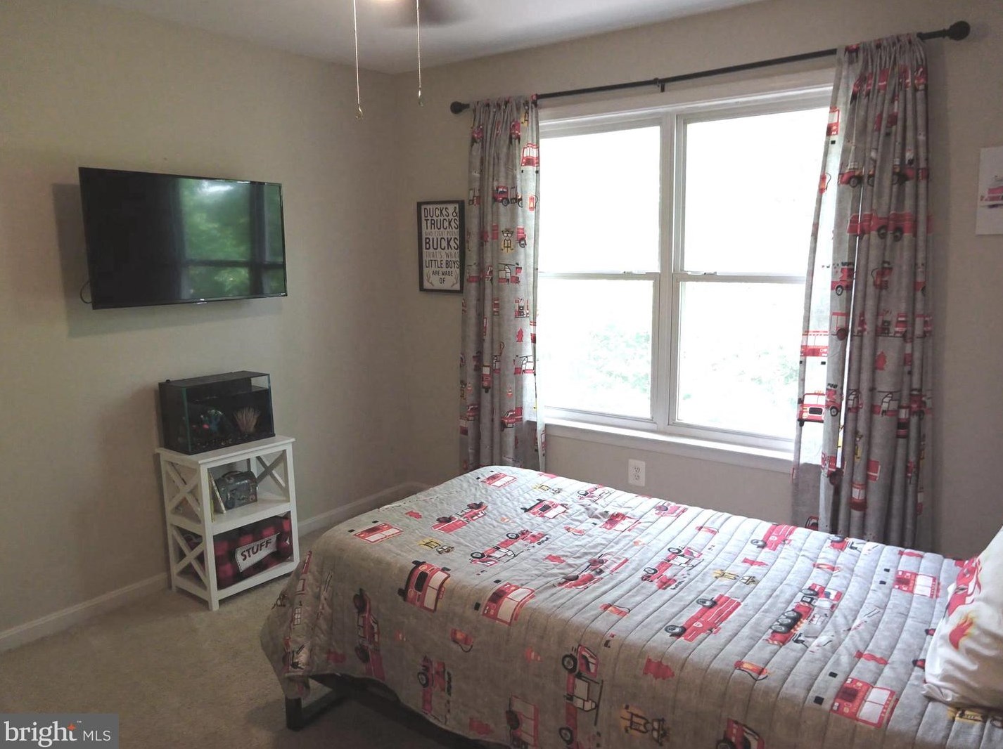 6601 Deep Hollow Ln, Manassas VA 20112-8620 exterior