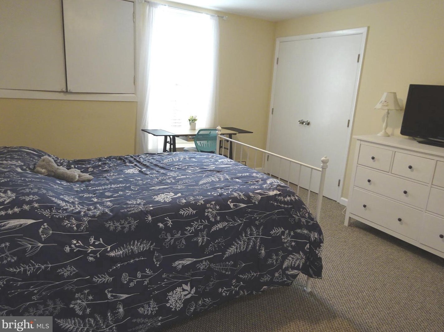 6601 Deep Hollow Ln, Manassas VA 20112-8620 exterior