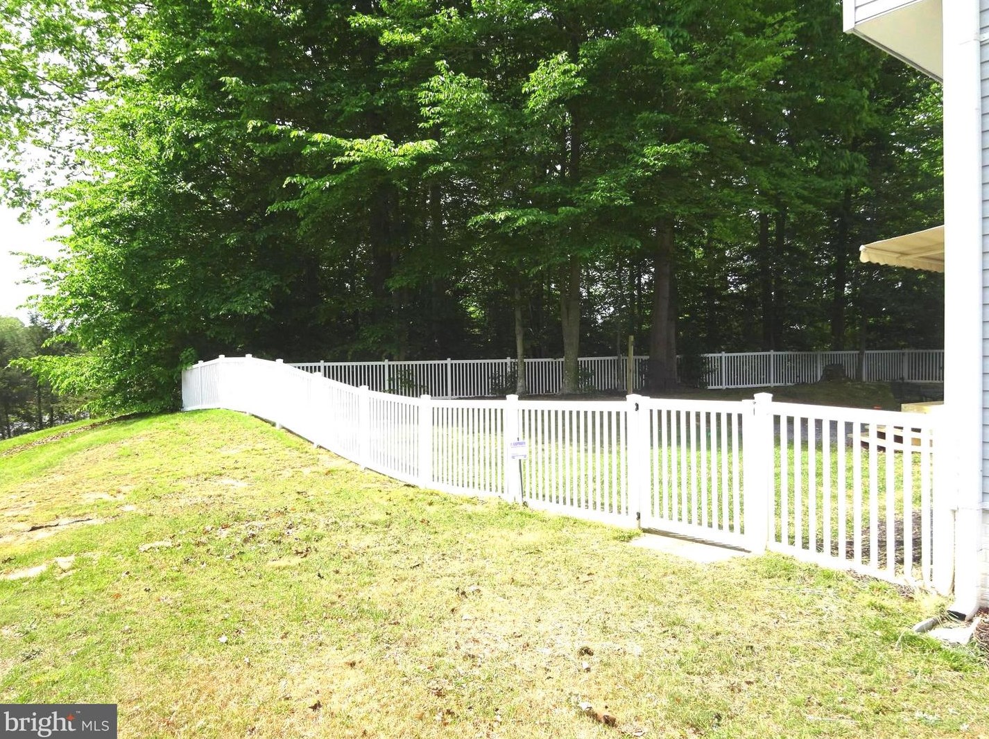 6601 Deep Hollow Ln, Manassas VA 20112-8620 exterior