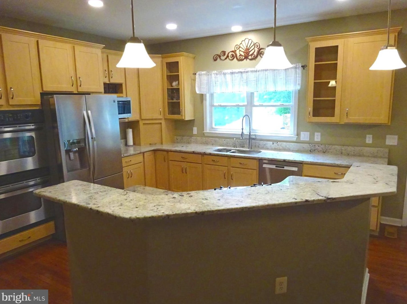 6601 Deep Hollow Ln, Manassas VA 20112-8620 exterior