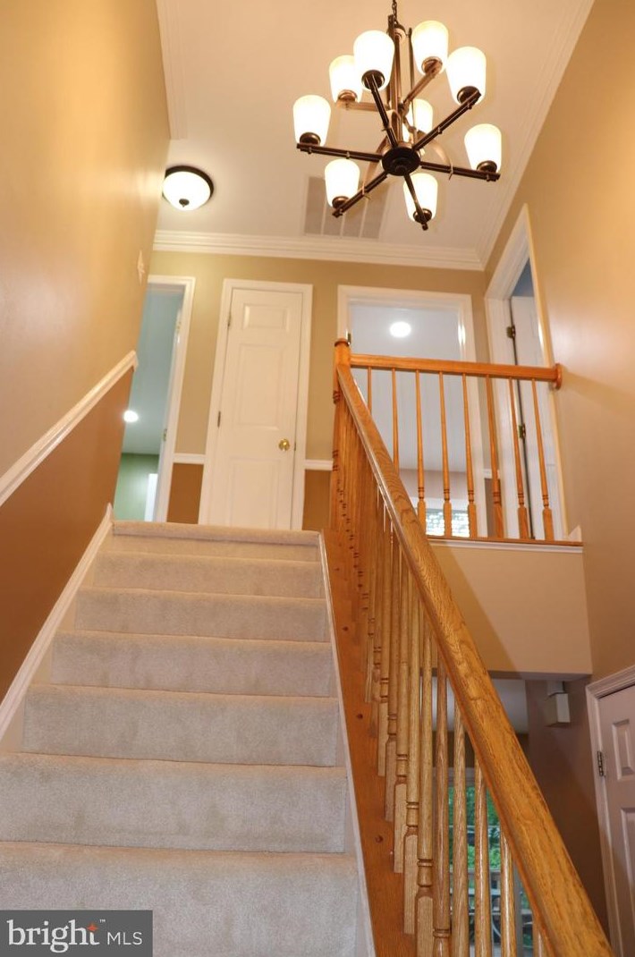 16120 Kennedy St, Woodbridge VA  22191-4500 exterior