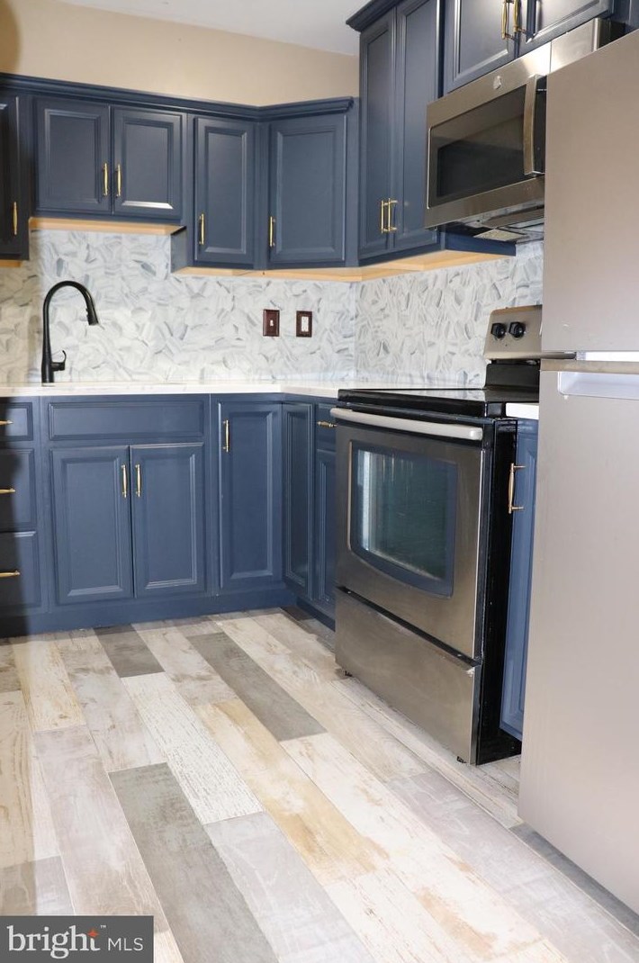 16120 Kennedy St, Woodbridge VA  22191-4500 exterior