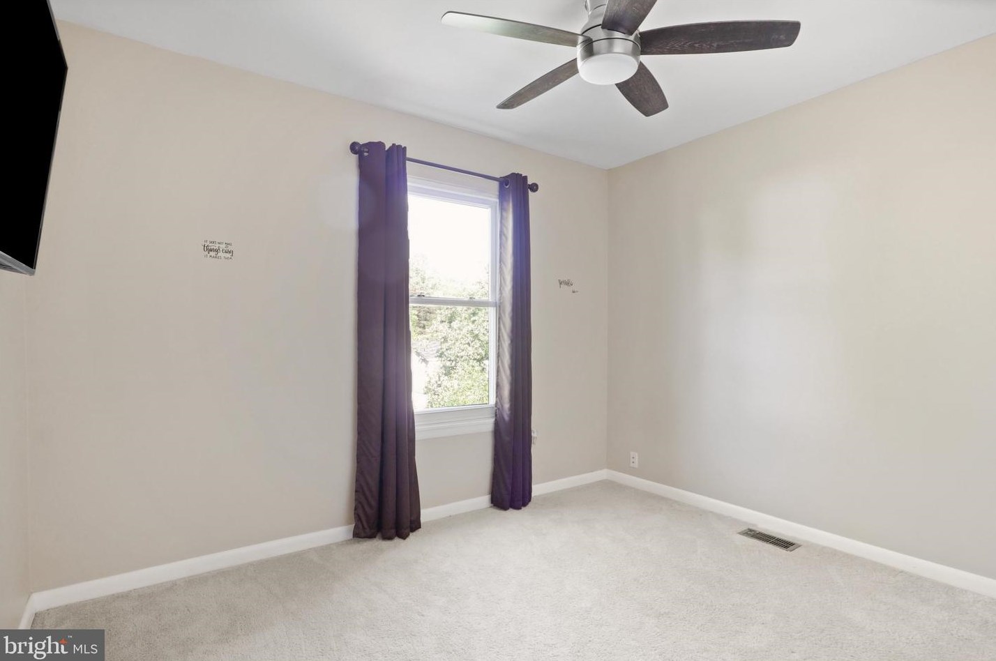13567 Princedale Dr, Woodbridge VA  22193-3771 exterior