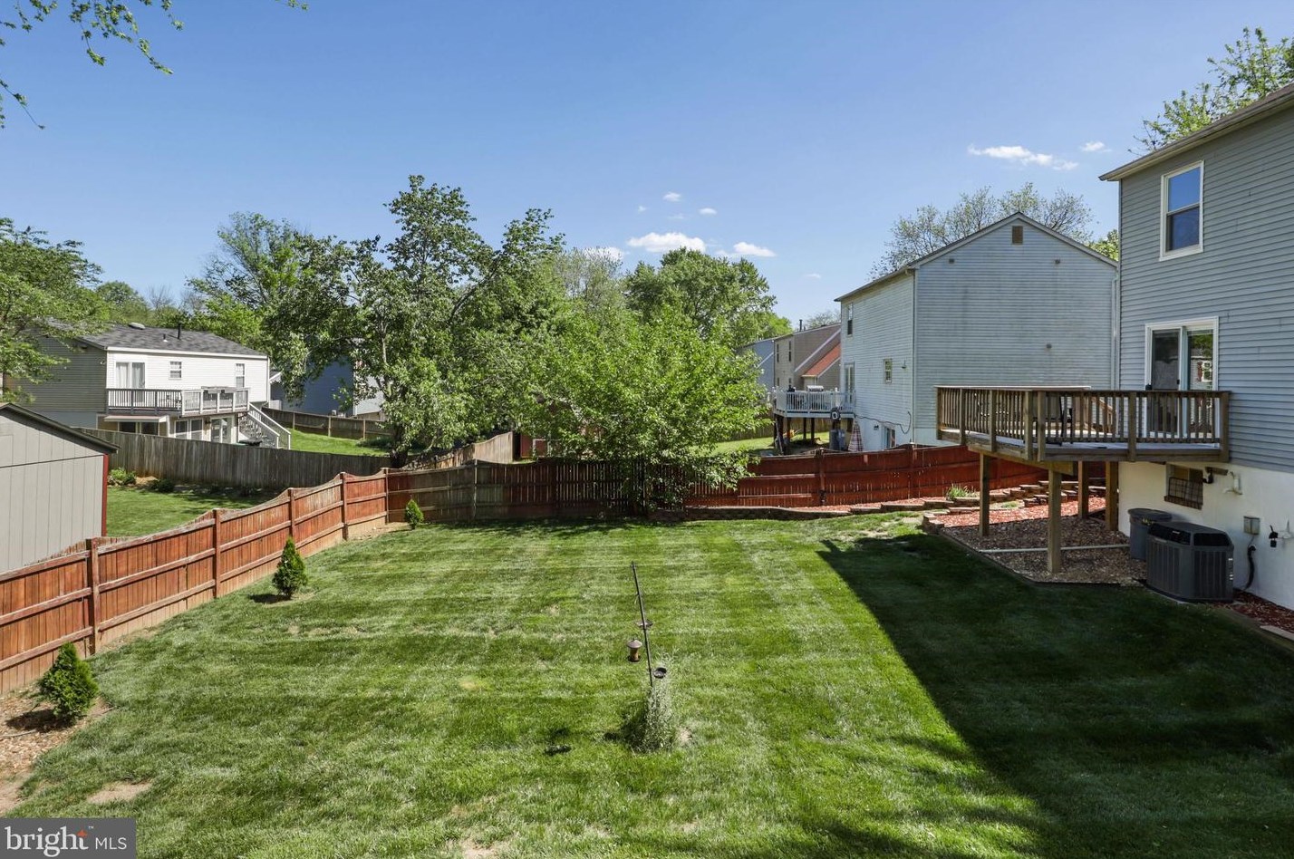 13567 Princedale Dr, Woodbridge VA  22193-3771 exterior