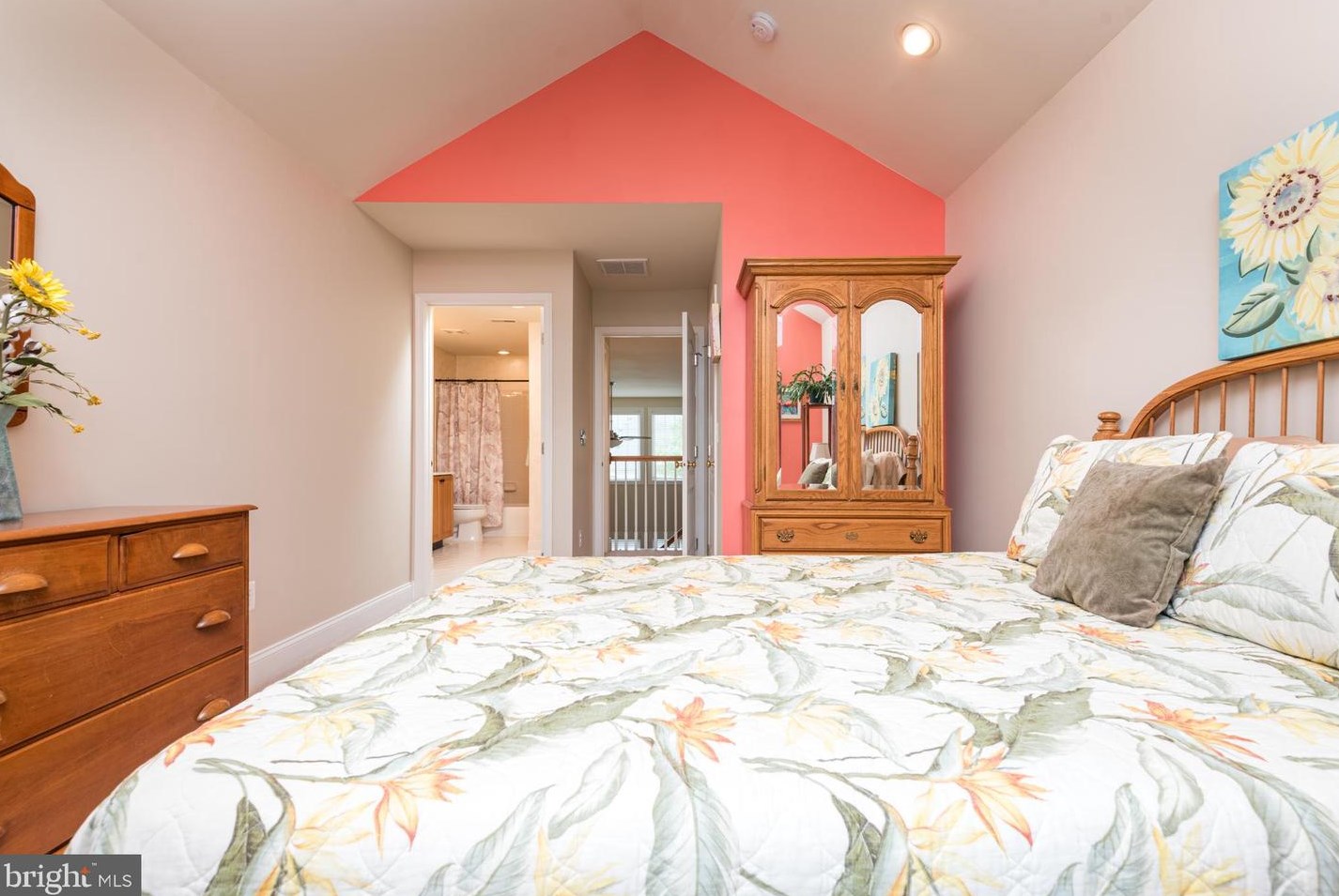 15752 Cool Spring Dr, Haymarket VA  20169-5419 exterior