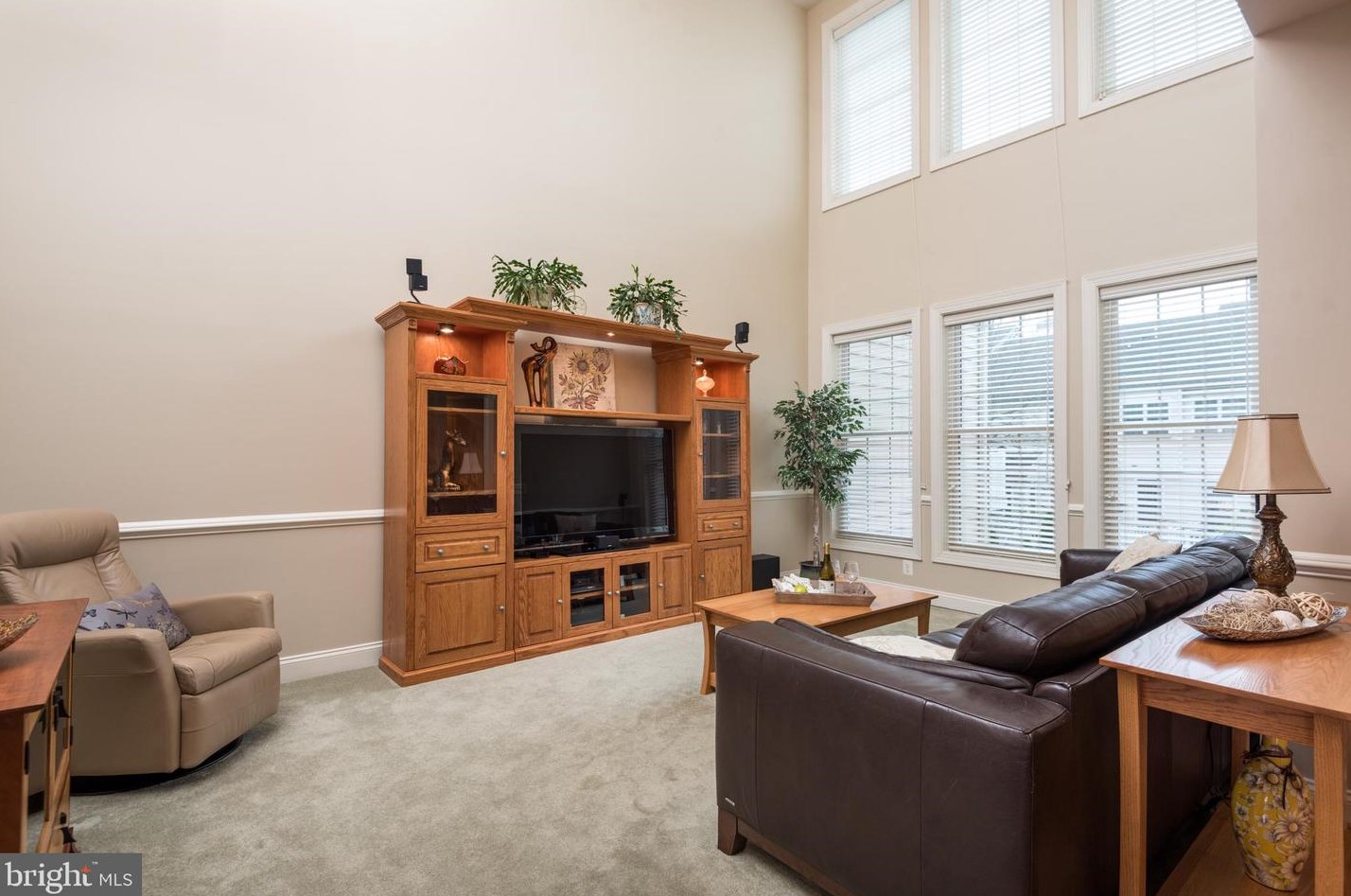 15752 Cool Spring Dr, Haymarket VA  20169-5419 exterior