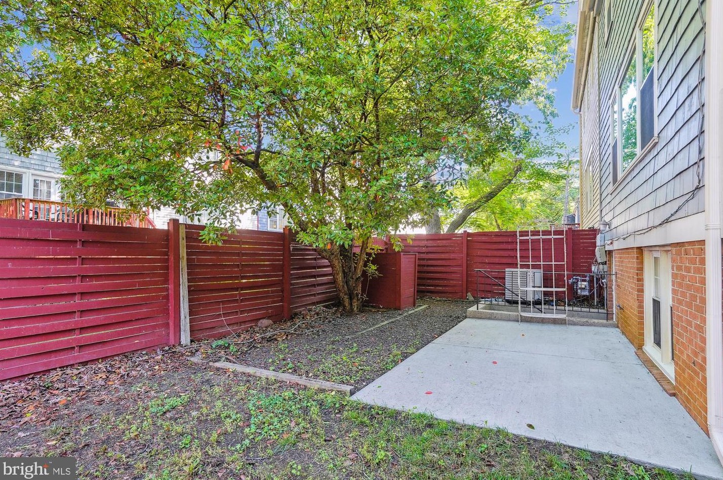 13185 Putnam Cir, Woodbridge VA  22191-1028 exterior