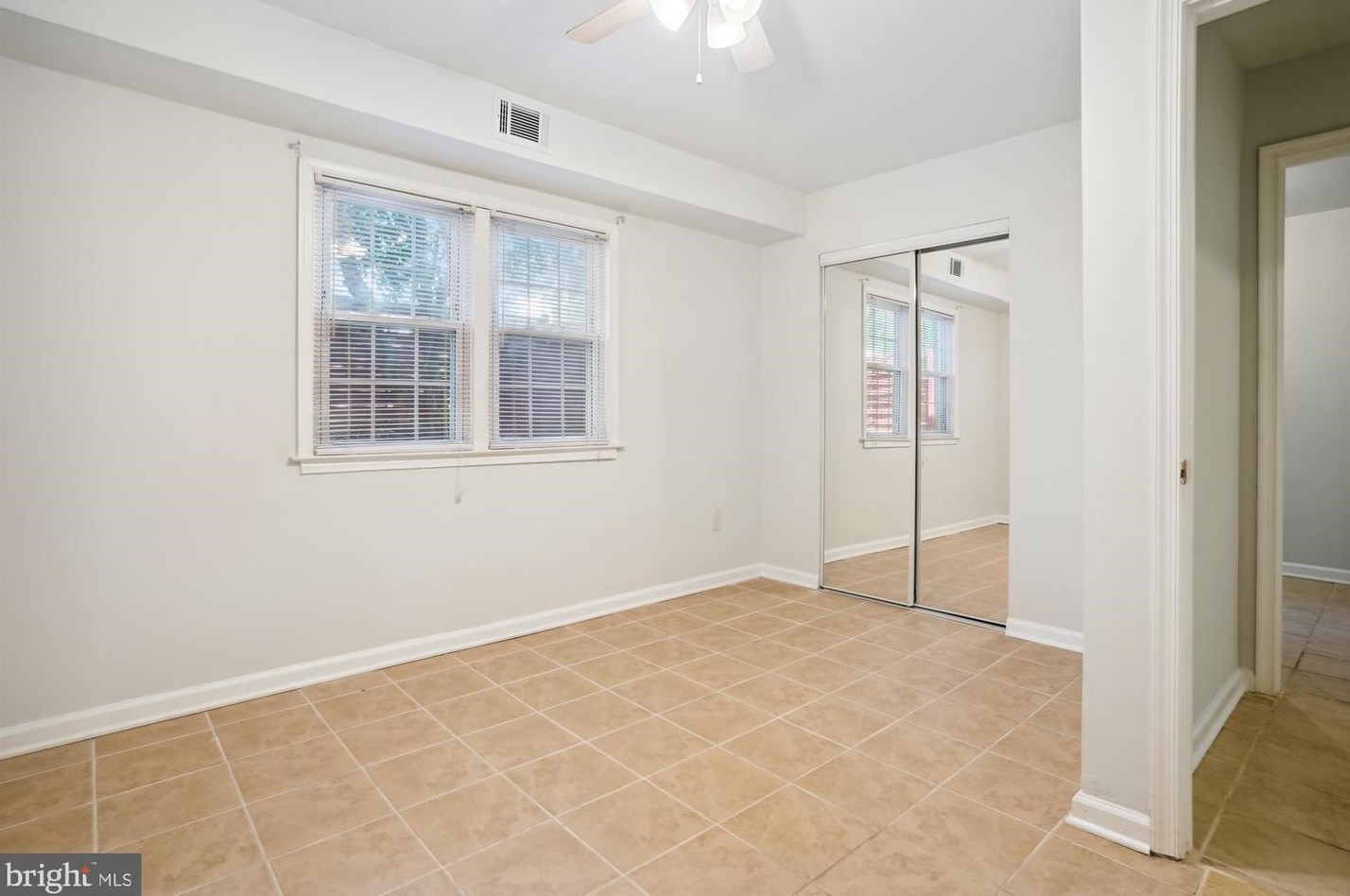 13185 Putnam Cir, Woodbridge VA  22191-1028 exterior