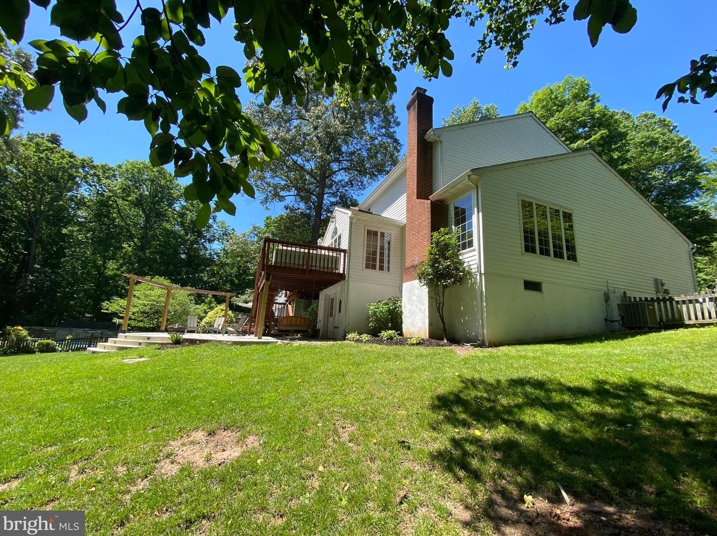 13071 Pershing Dr, Manassas VA  20112-3694 exterior