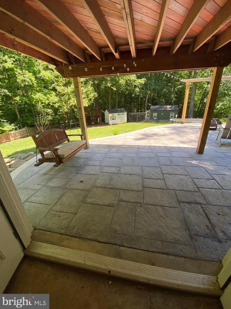 13071 Pershing Dr, Manassas VA  20112-3694 exterior
