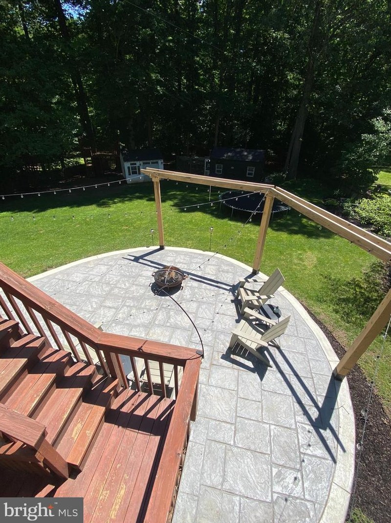 13071 Pershing Dr, Manassas VA  20112-3694 exterior
