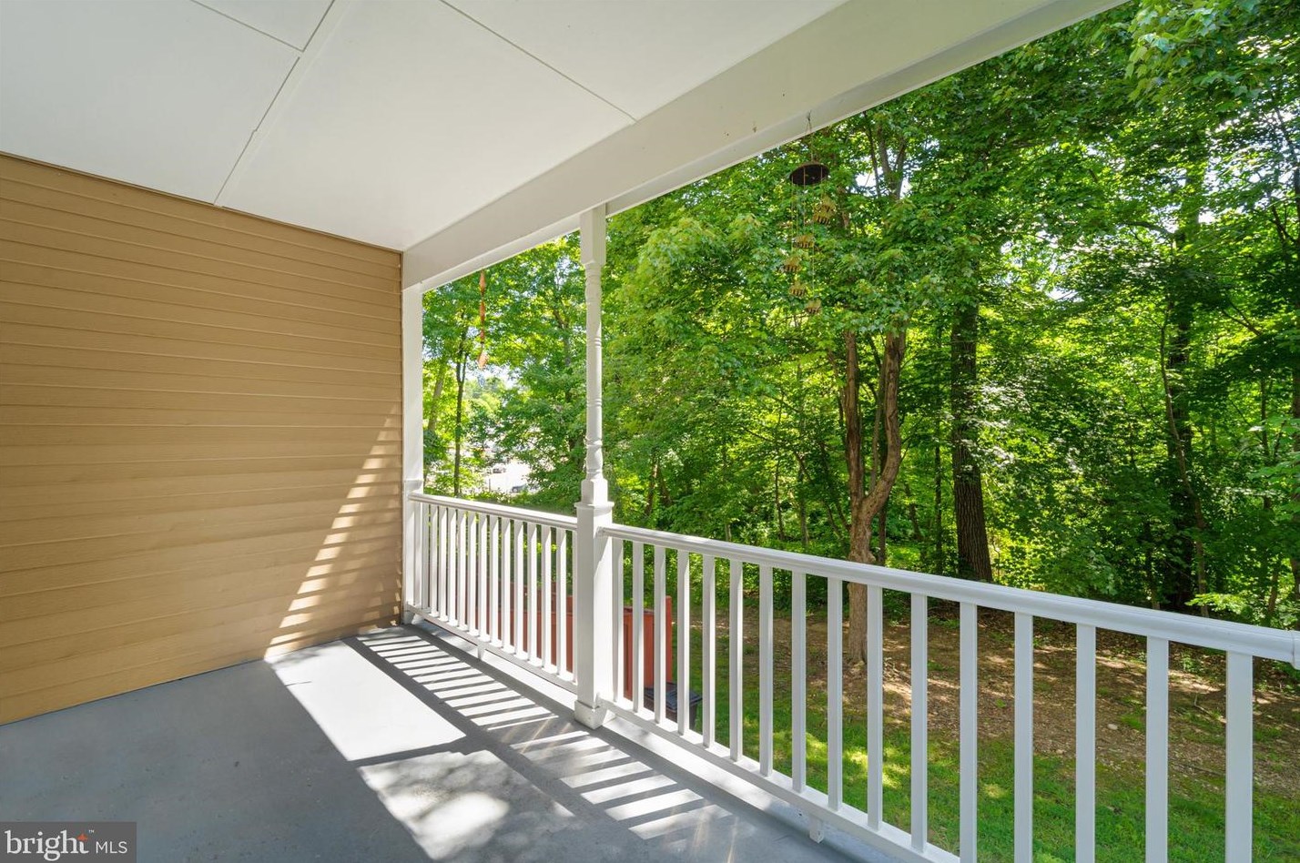 15199 Valley Stream Dr, Woodbridge VA  exterior