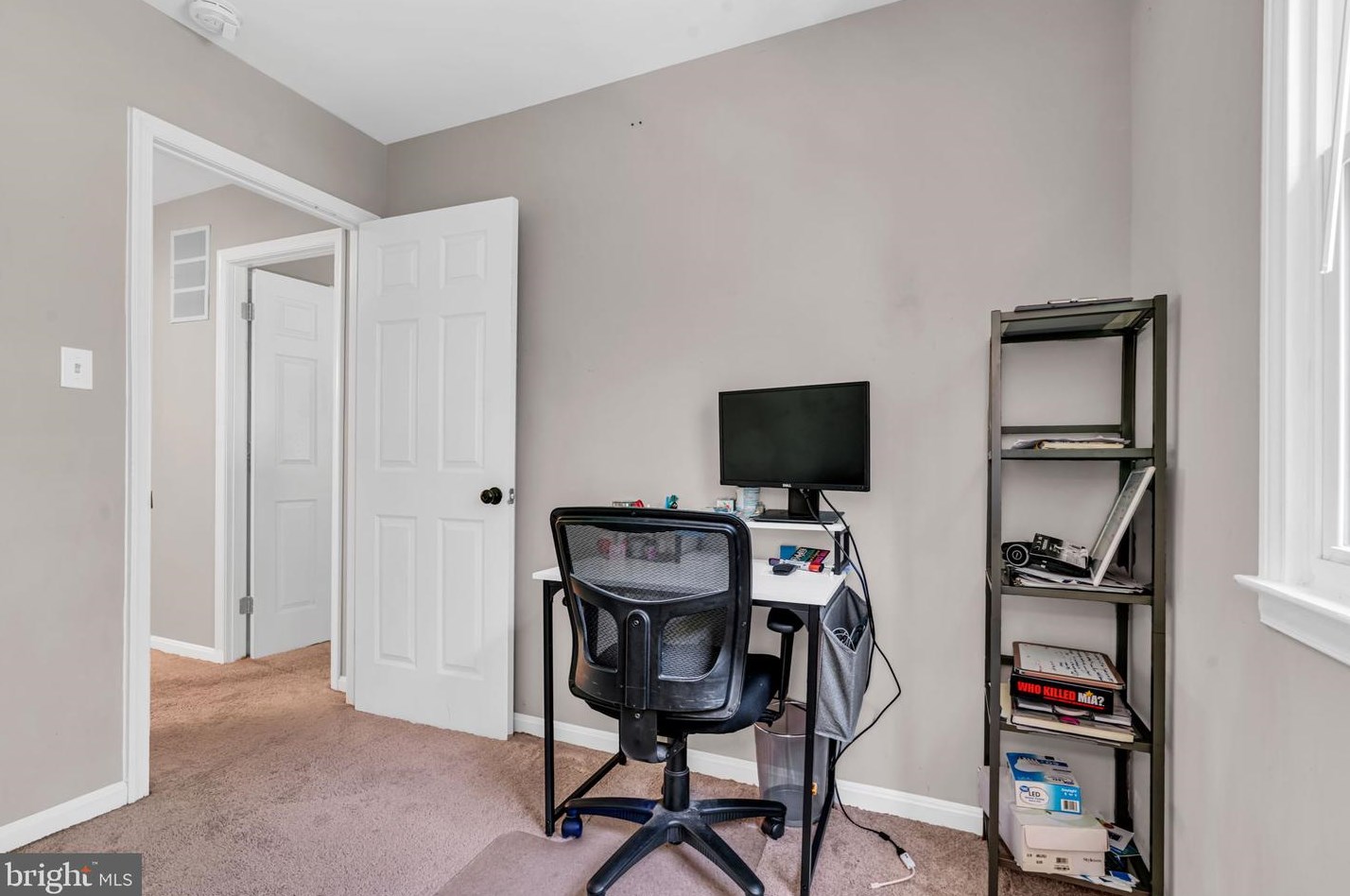 1919 Mariner Ln, Woodbridge VA  22192-2329 exterior