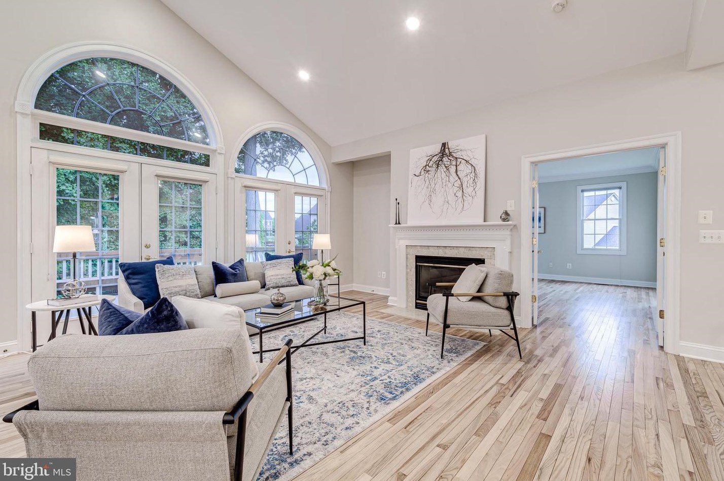 1846 Strickland Ct, Woodbridge VA  22191-4560 exterior