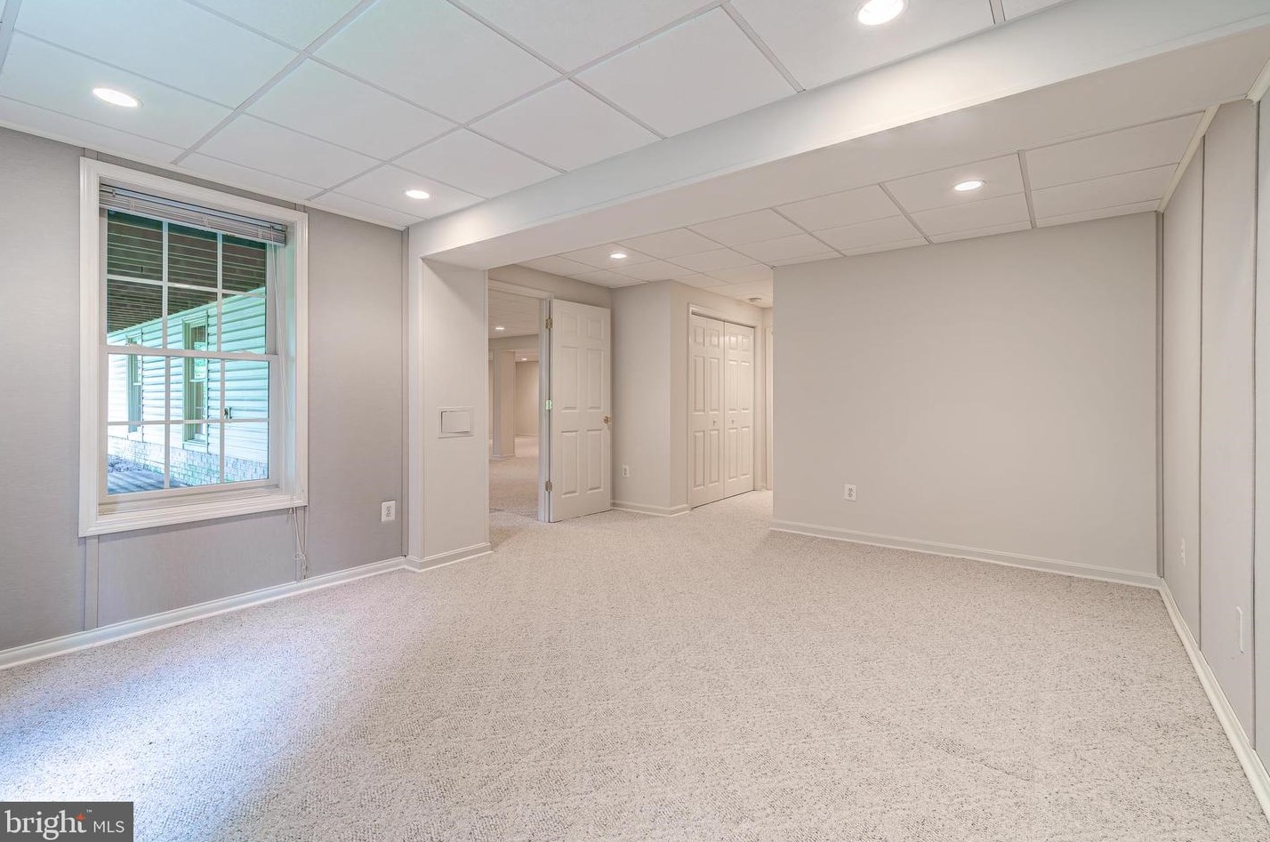 1846 Strickland Ct, Woodbridge VA  22191-4560 exterior