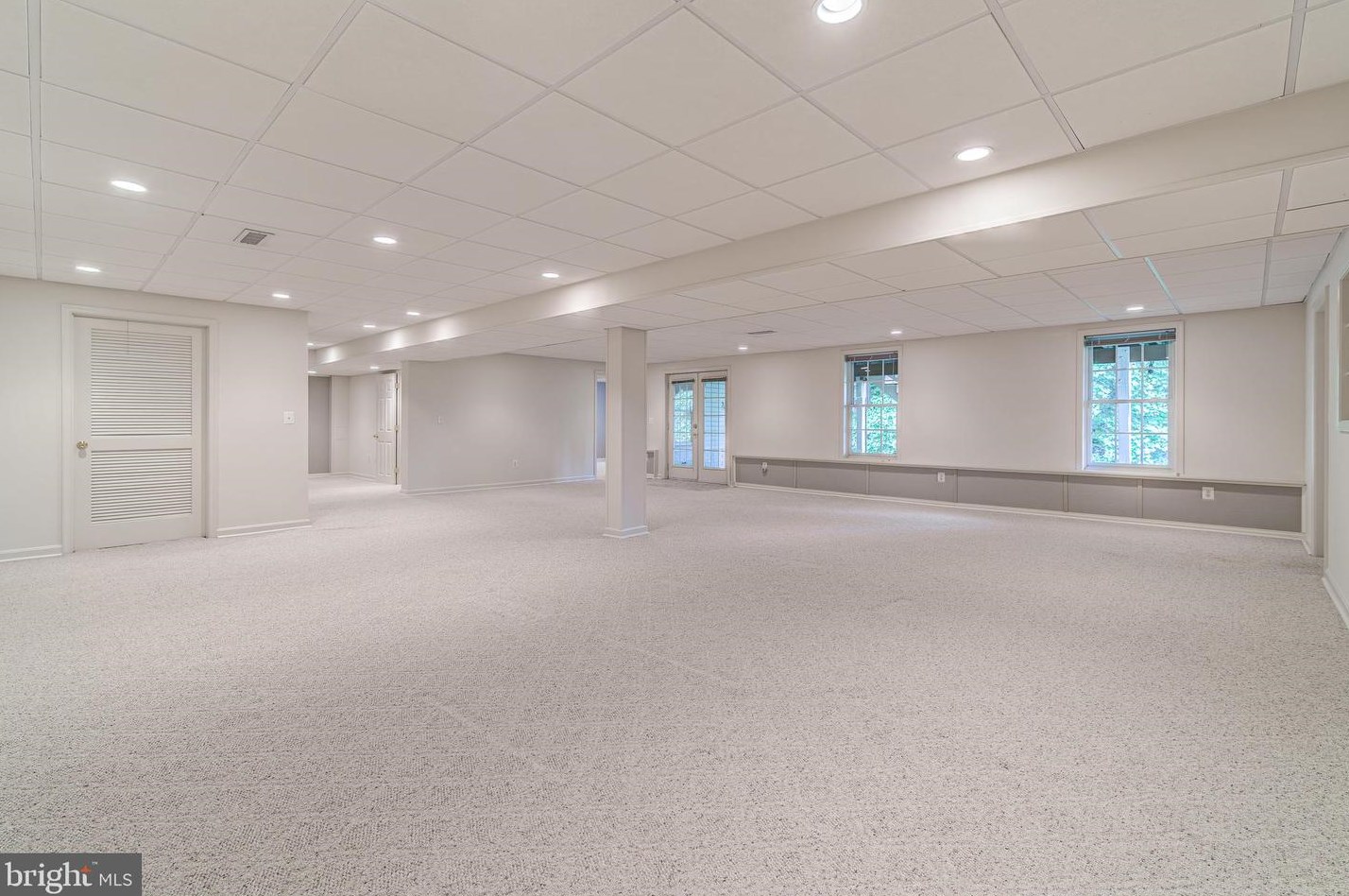 1846 Strickland Ct, Woodbridge VA  22191-4560 exterior