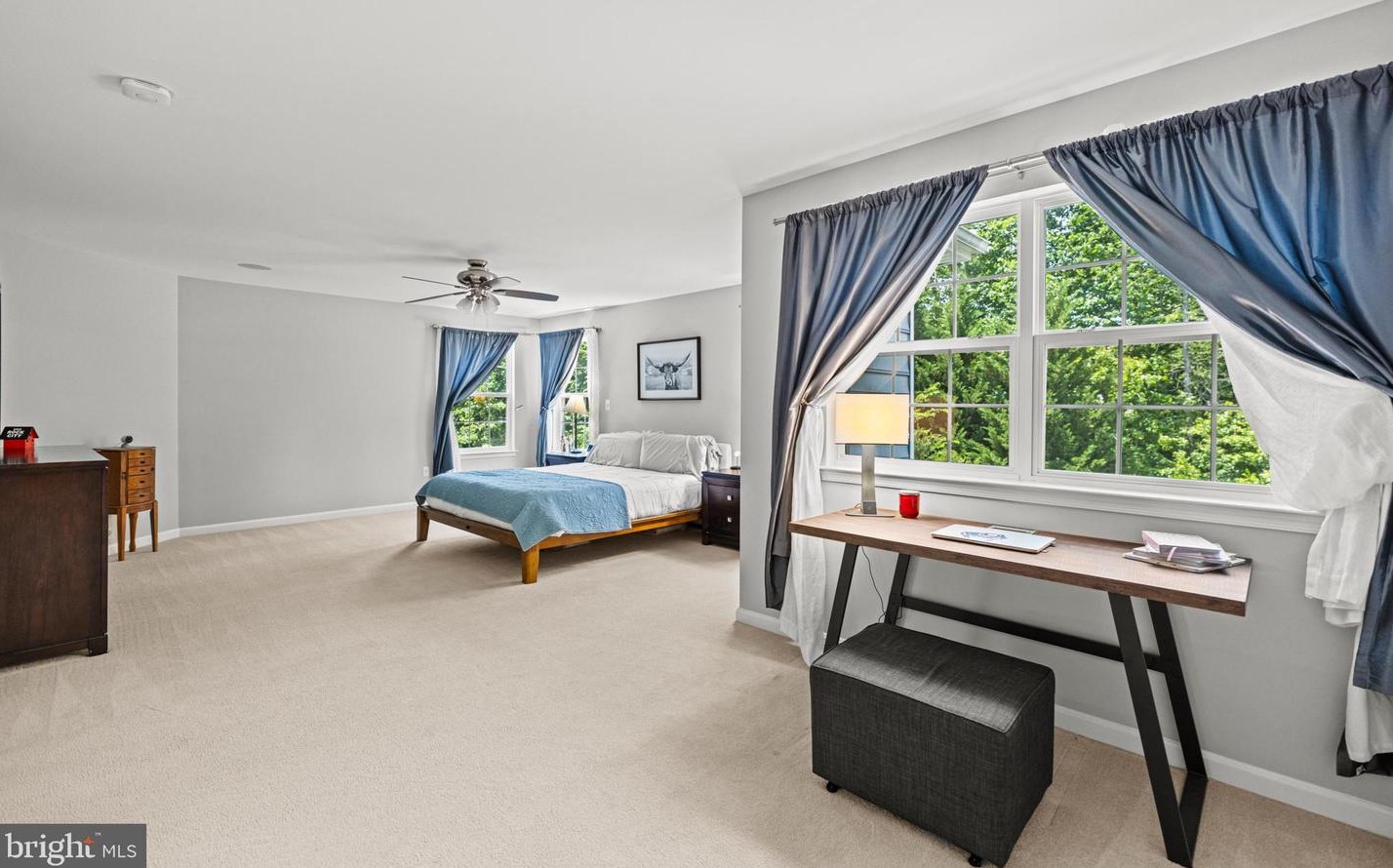 16060 Imperial Eagle Ct, Woodbridge VA  22191-6559 exterior