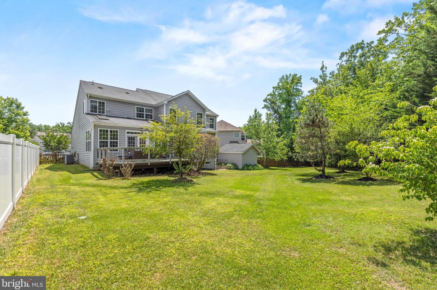 16060 Imperial Eagle Ct, Woodbridge VA  22191-6559 exterior