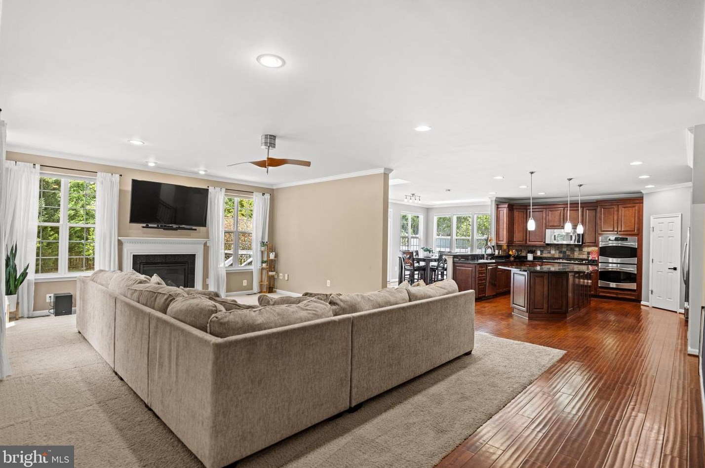 16060 Imperial Eagle Ct, Woodbridge VA  22191-6559 exterior