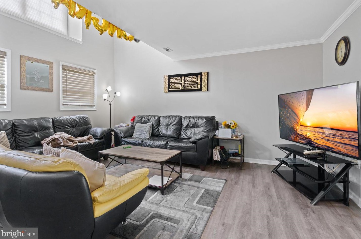 7307 Rokeby Dr, Manassas VA 20109-6405 exterior