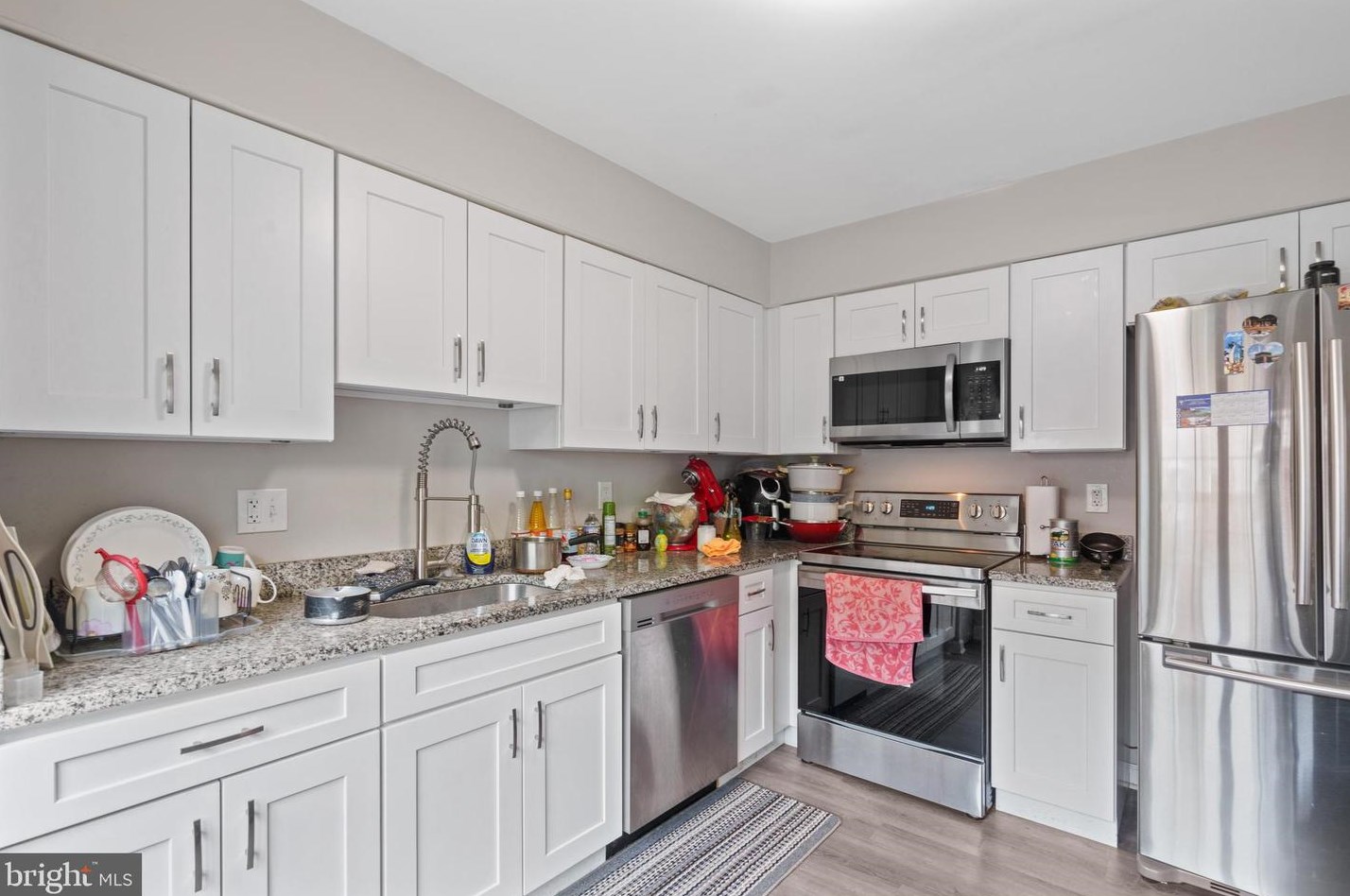 7307 Rokeby Dr, Manassas VA 20109-6405 exterior