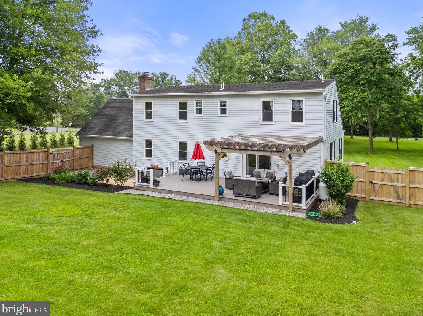 15900 Waterfall Rd, Haymarket VA  20169-2127 exterior