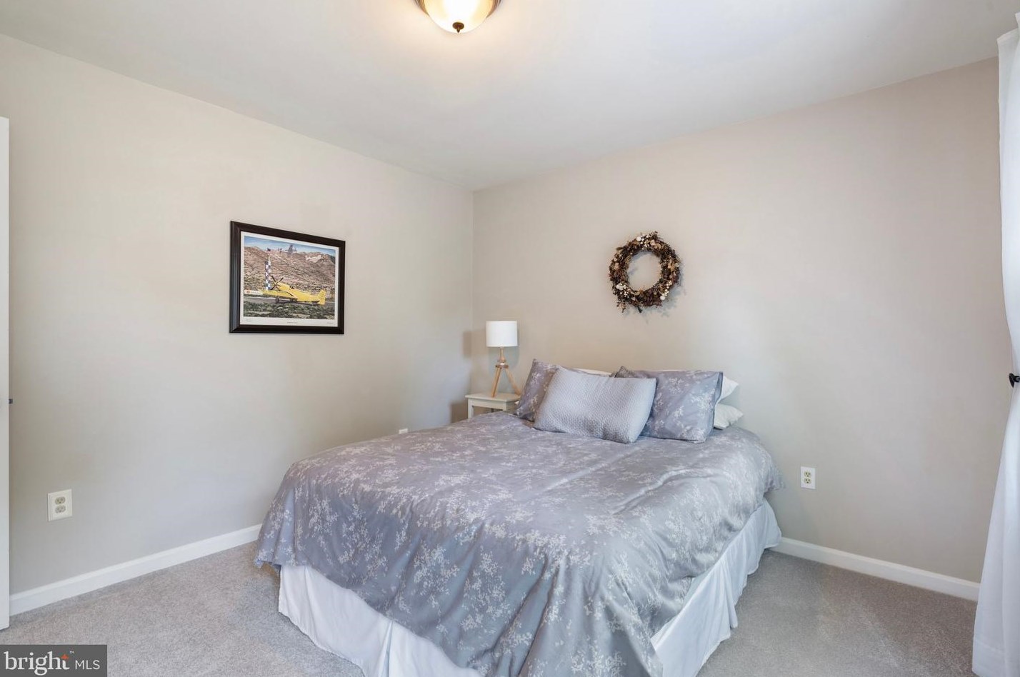 15900 Waterfall Rd, Haymarket VA  20169-2127 exterior