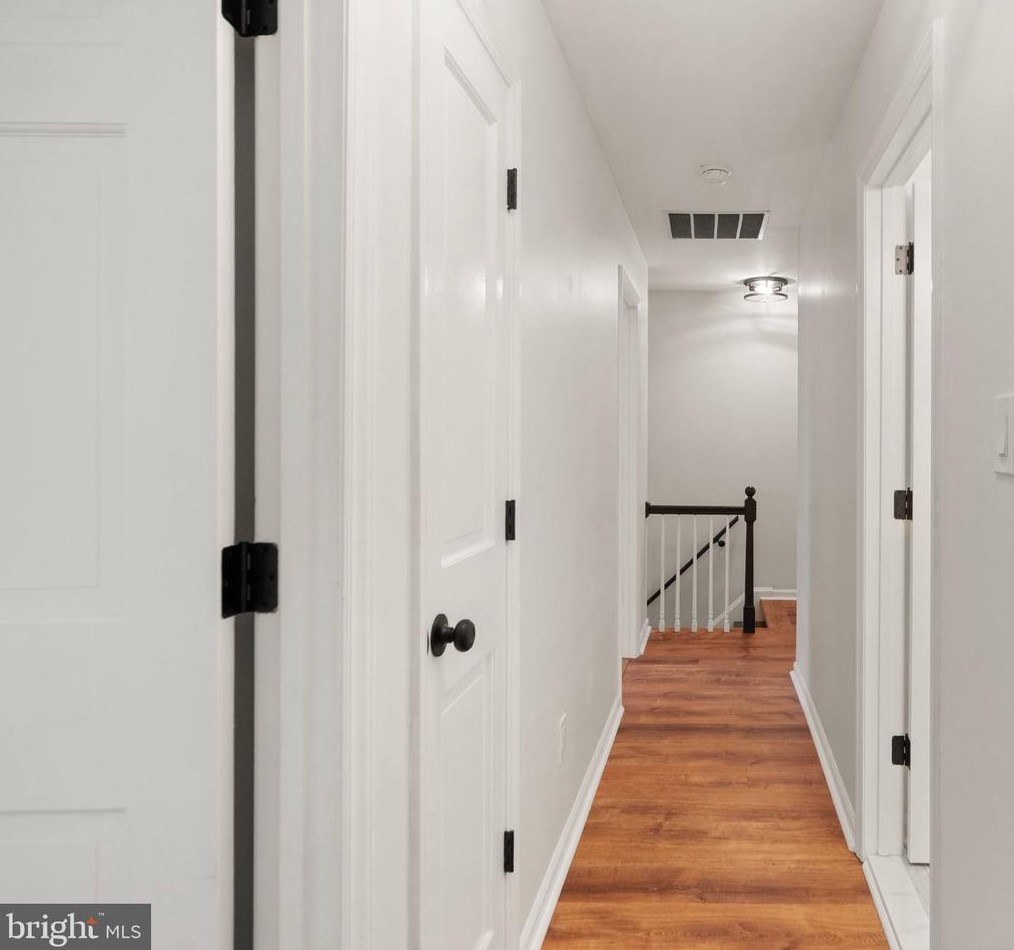 10536 Knollwood Dr, Manassas VA  20111-2834 exterior