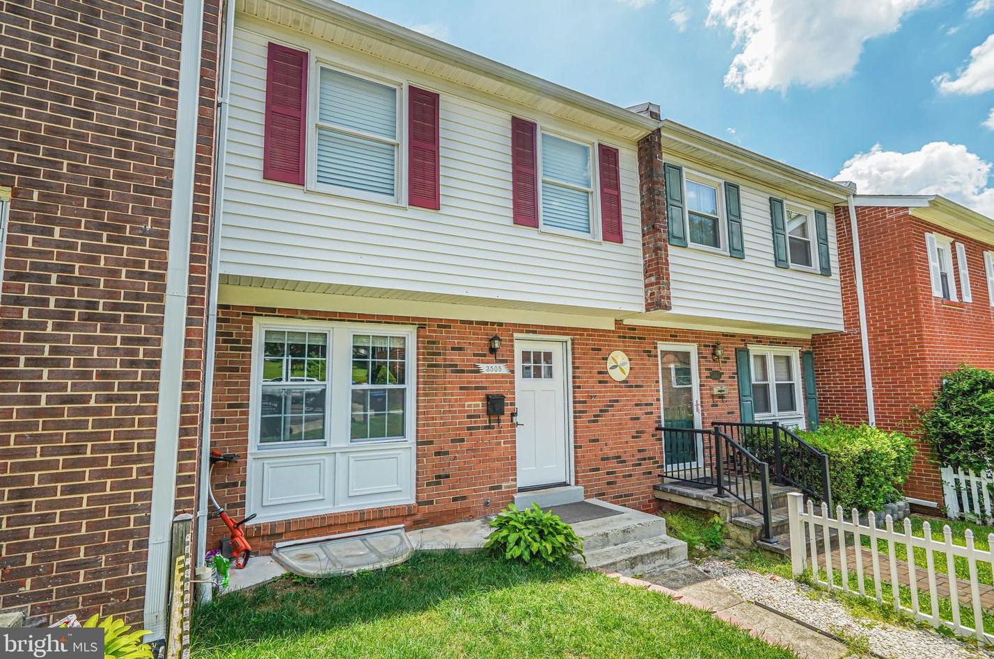 3505 Bath Ct, Woodbridge VA  22193-2007 exterior