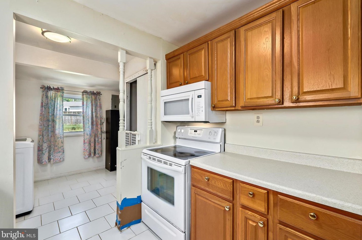 13506 Wood St, Woodbridge VA  22191-1323 exterior