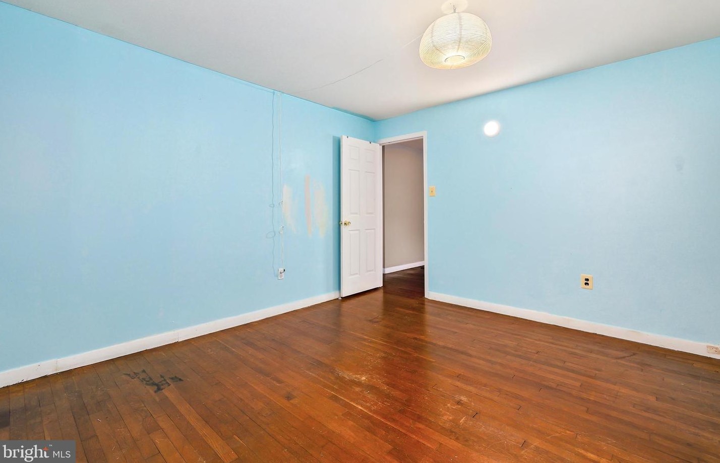 13506 Wood St, Woodbridge VA  22191-1323 exterior