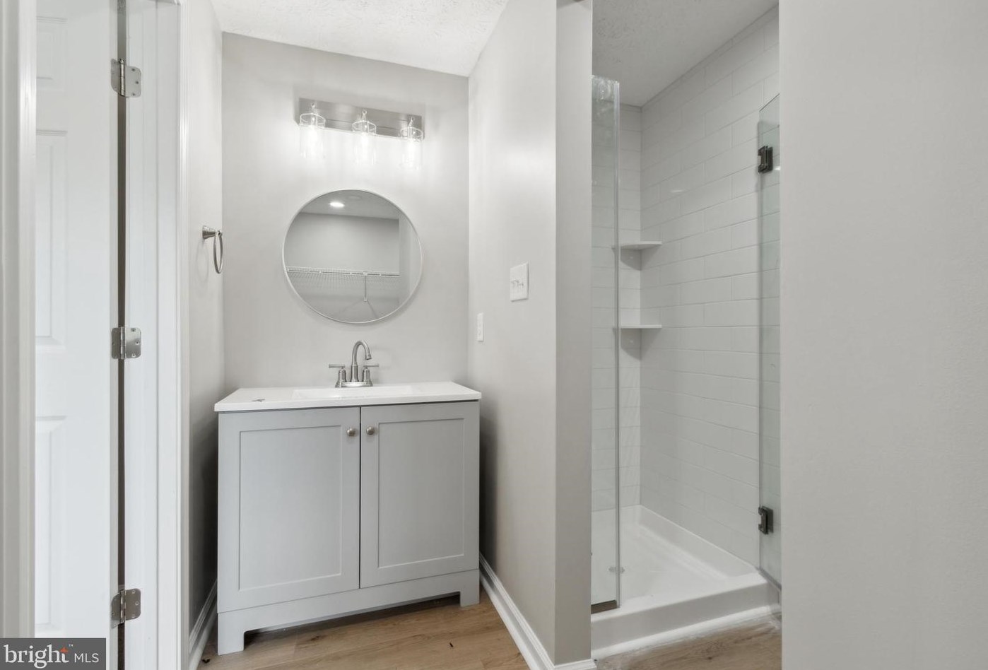 3863 Sunny Brook Ct, Woodbridge VA  22192-6443 exterior