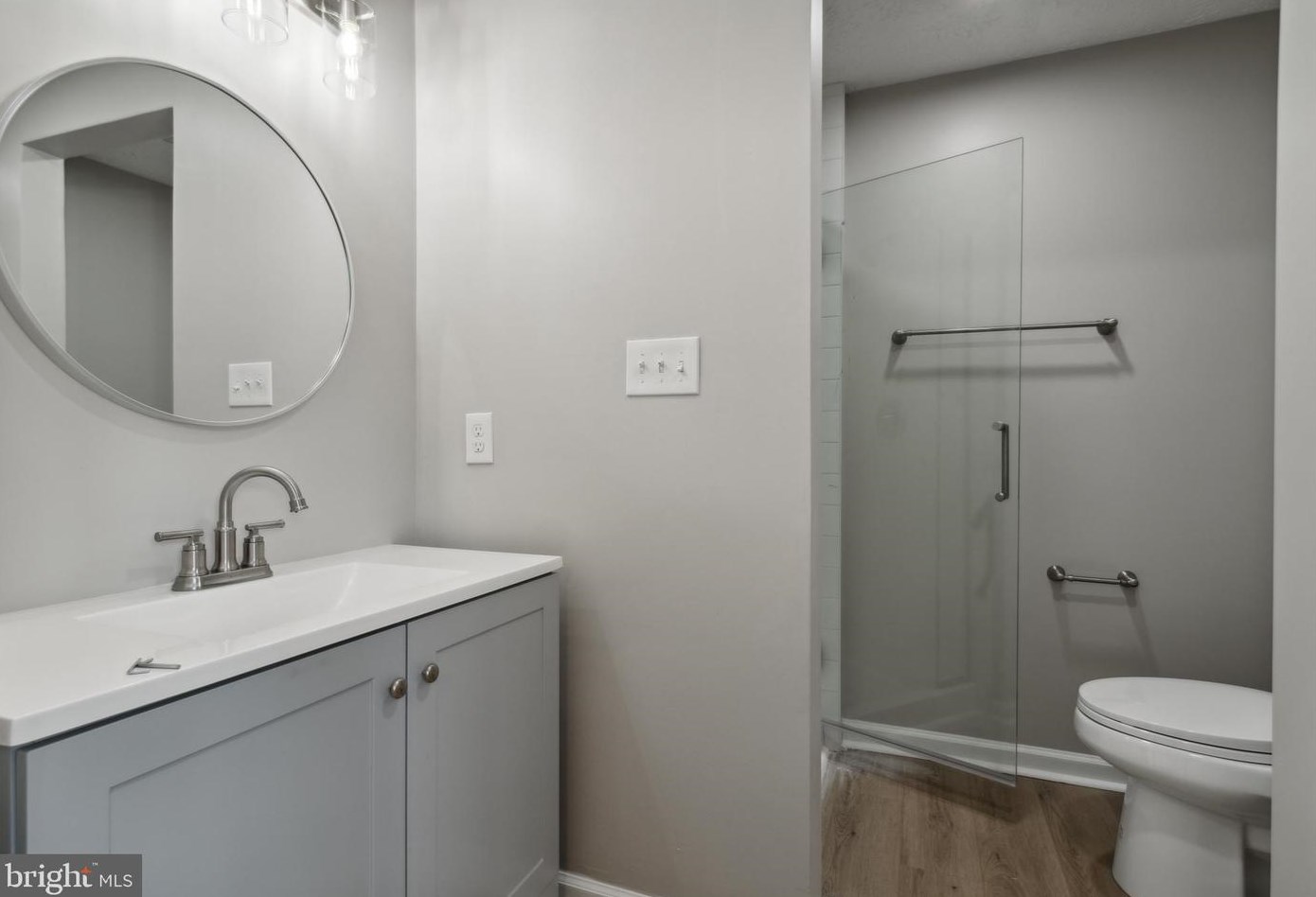 3863 Sunny Brook Ct, Woodbridge VA  22192-6443 exterior