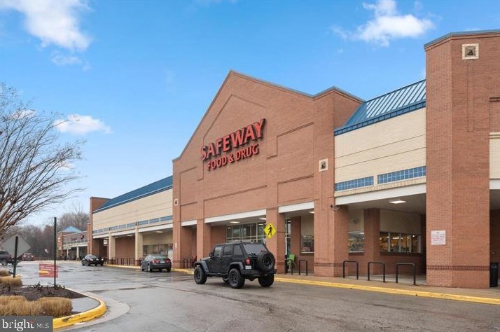 3863 Sunny Brook Ct, Woodbridge VA  22192-6443 exterior