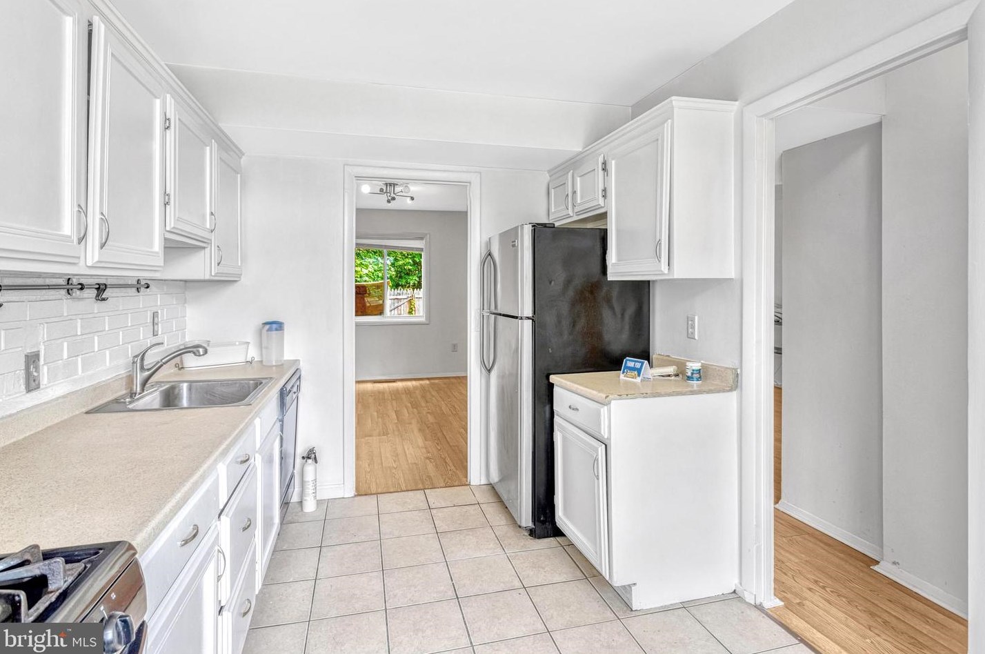 12532 Armada Pl, Woodbridge VA  22192-3135 exterior