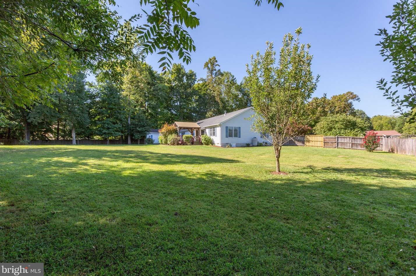 10647 Moore Dr, Manassas VA 20111-2929 exterior