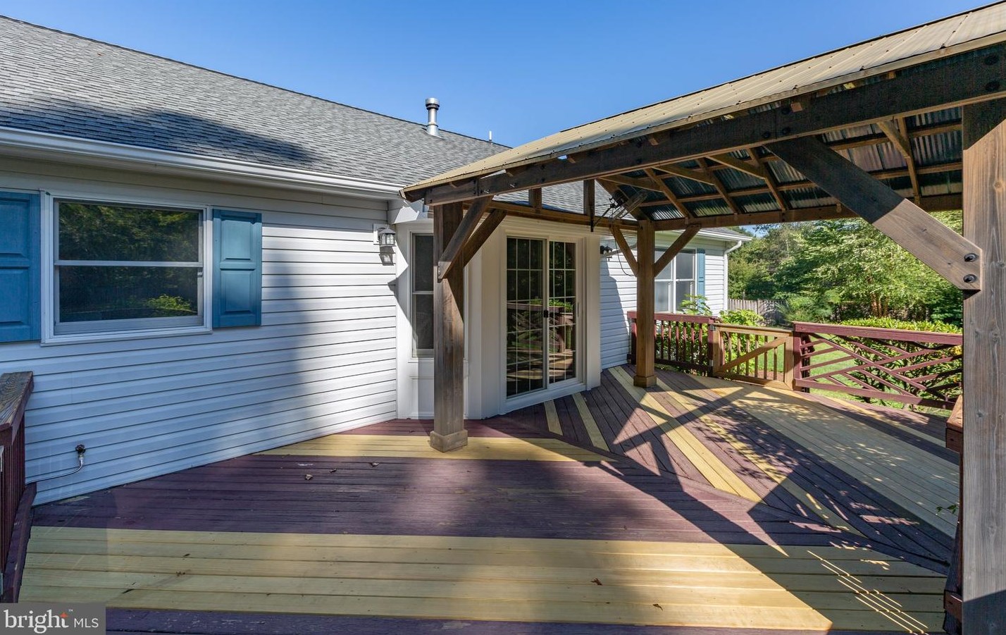 10647 Moore Dr, Manassas VA 20111-2929 exterior